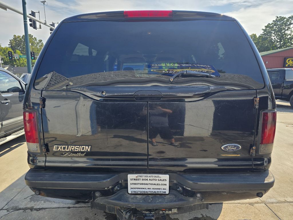 2002 Ford Excursion Image 8