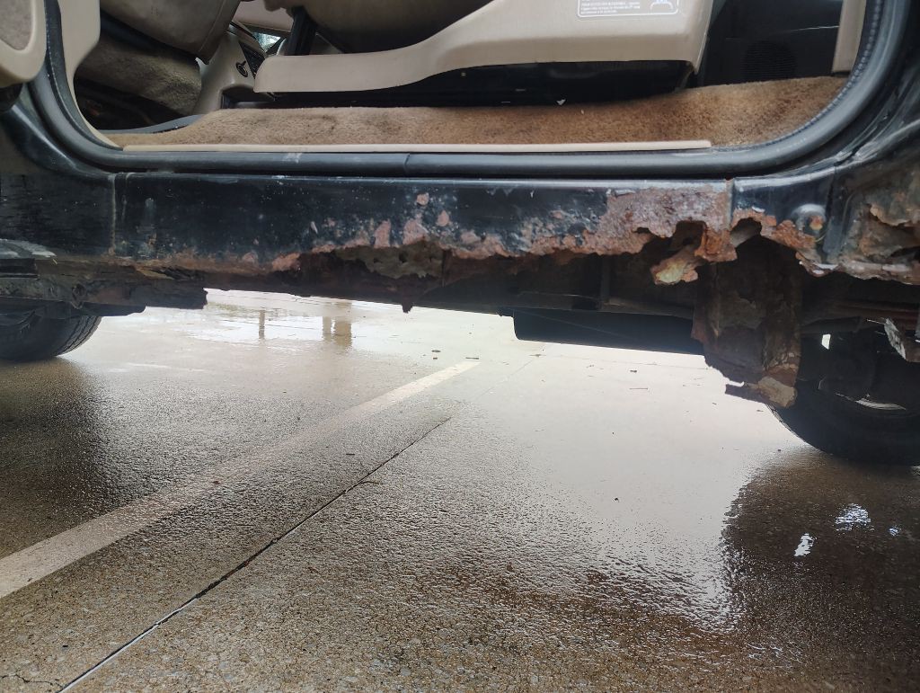 2002 Ford Excursion Image 16