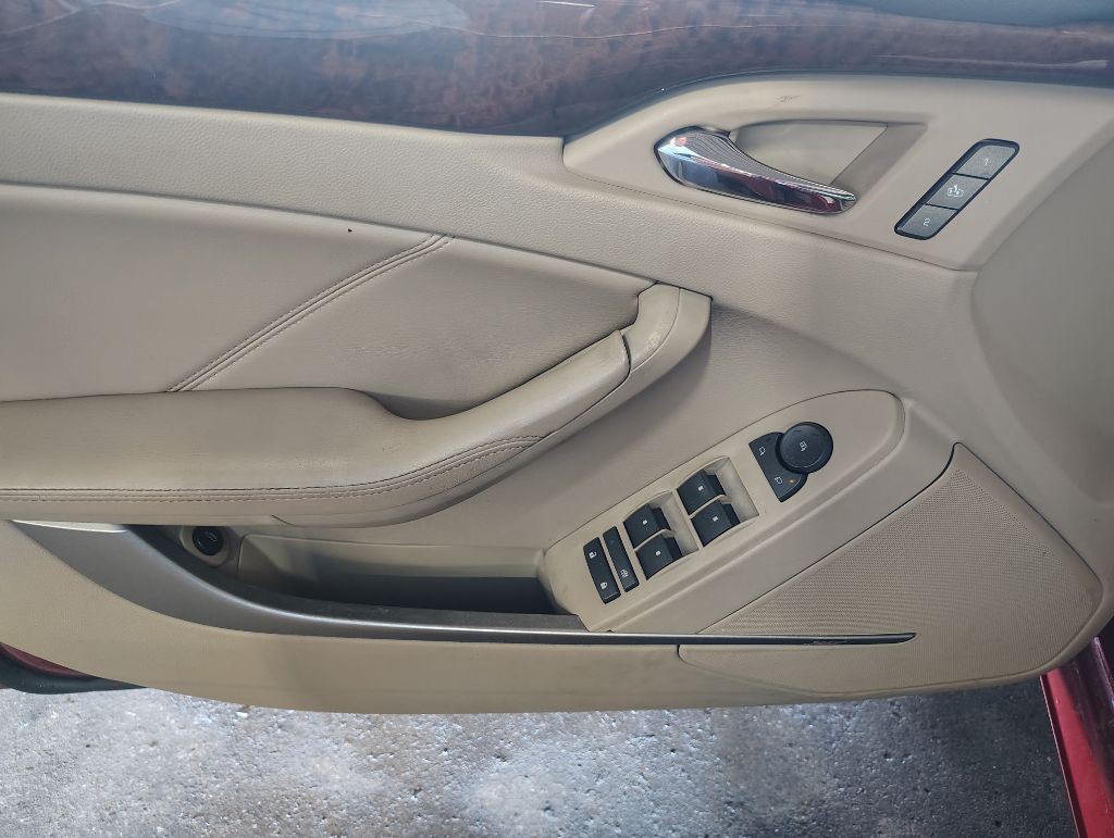 2008 Cadillac CTS Image 31