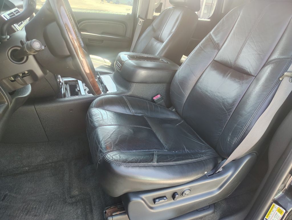 2008 GMC Yukon Image 13