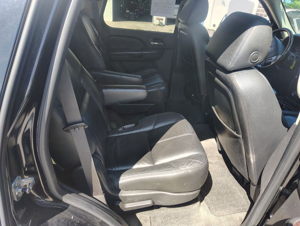 2008 GMC Yukon Image 18
