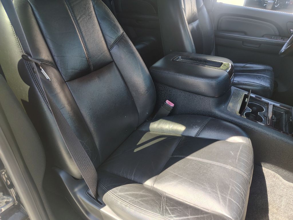 2008 GMC Yukon Image 19