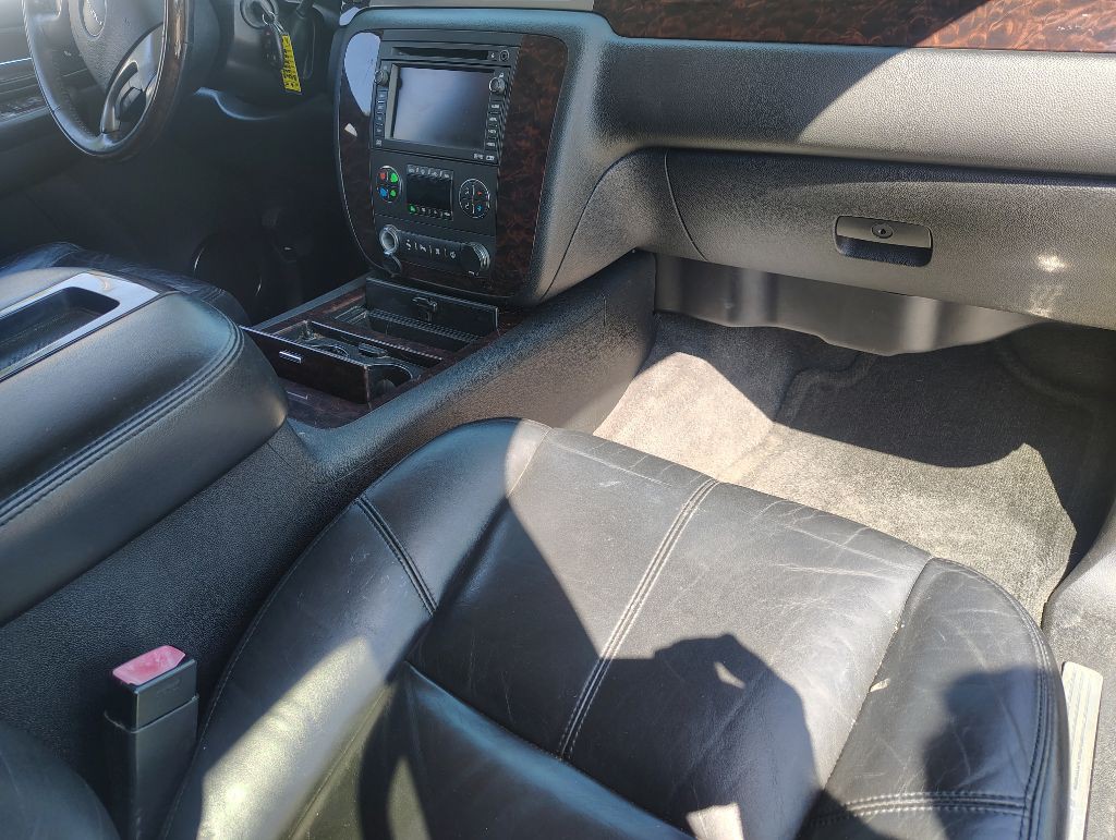 2008 GMC Yukon Image 20
