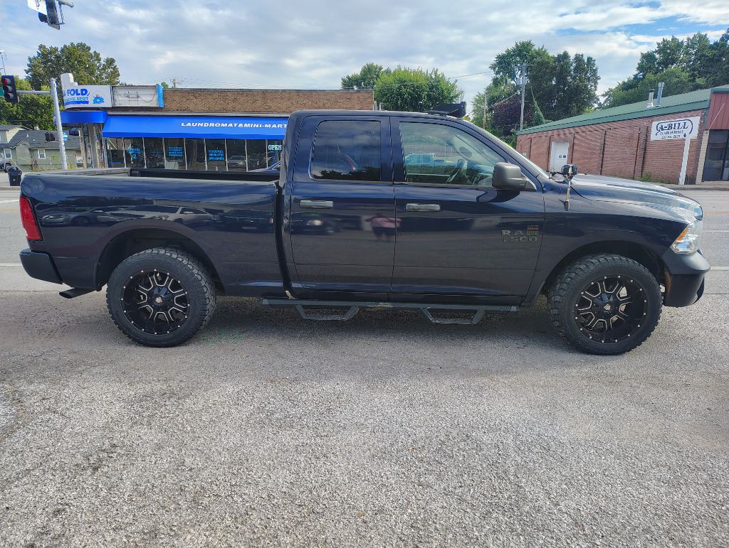 2017 RAM 1500 Image 3