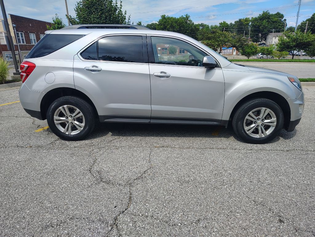 2016 Chevrolet Equinox Image 2