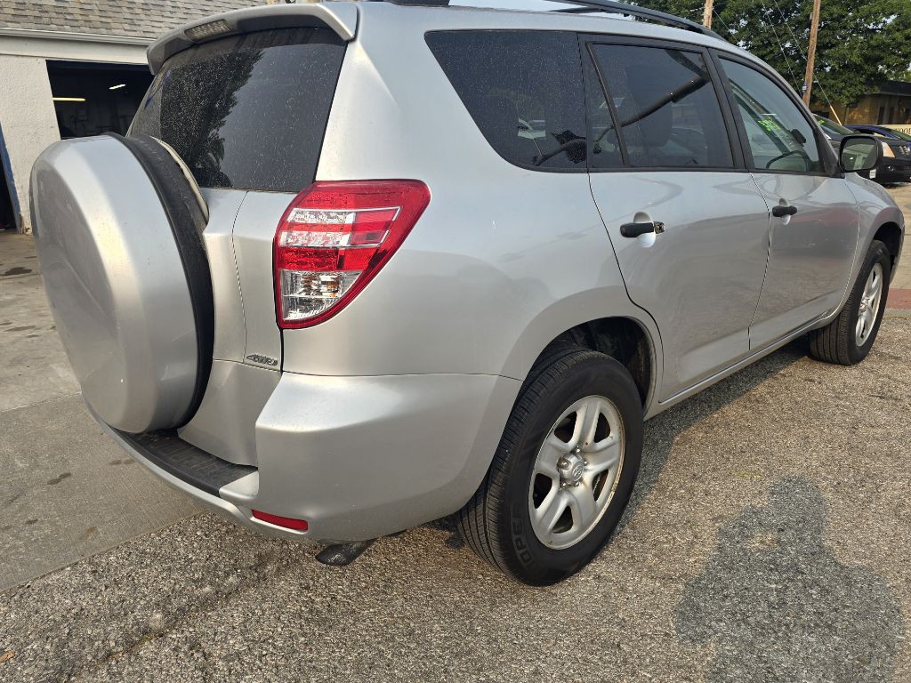 2011 Toyota Rav4 Image 3