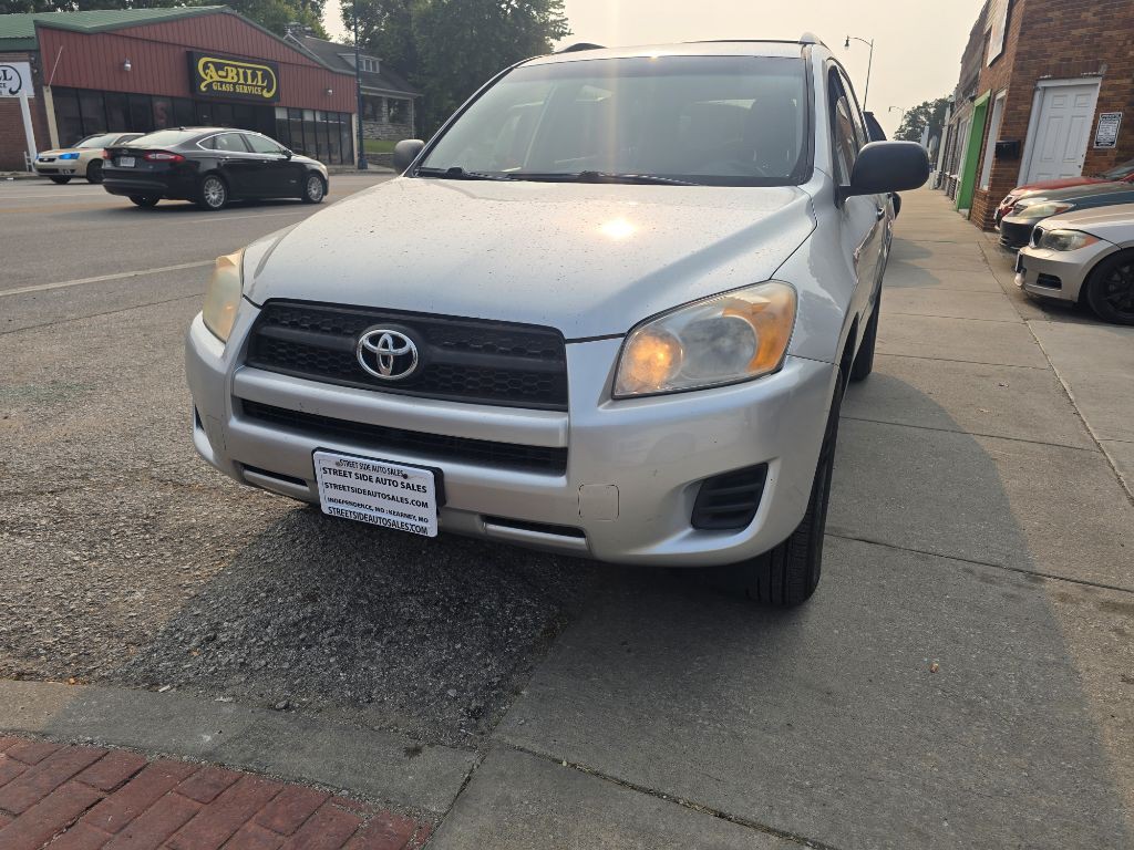 2011 Toyota Rav4 Image 9