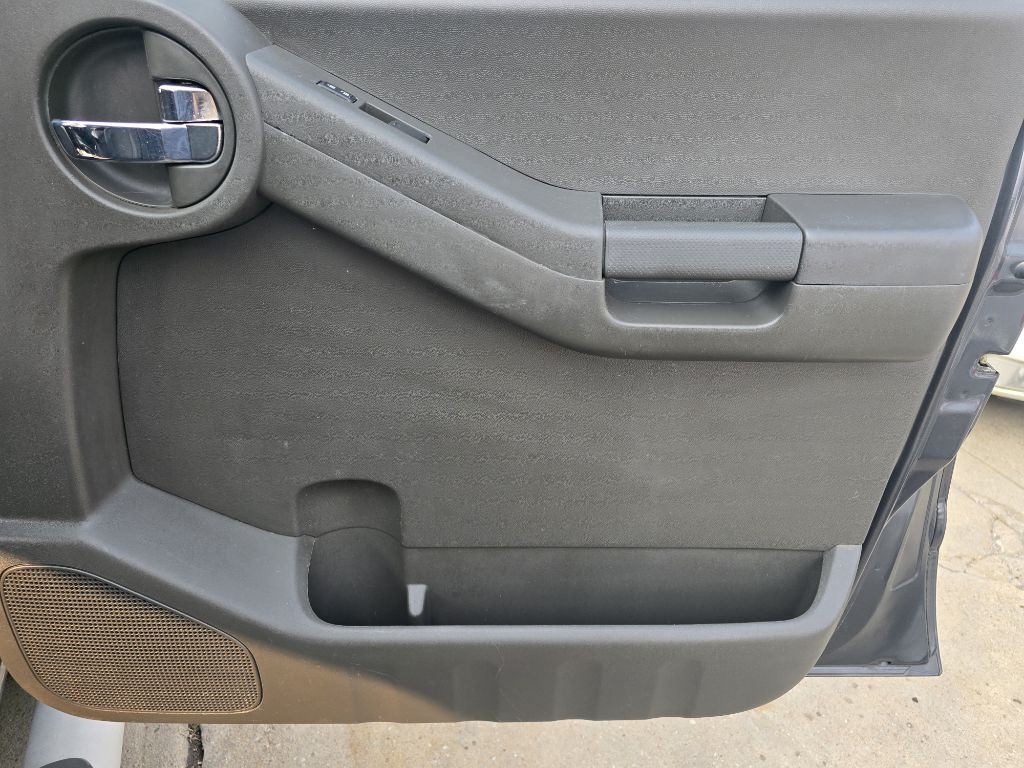 2013 Nissan Xterra Image 12