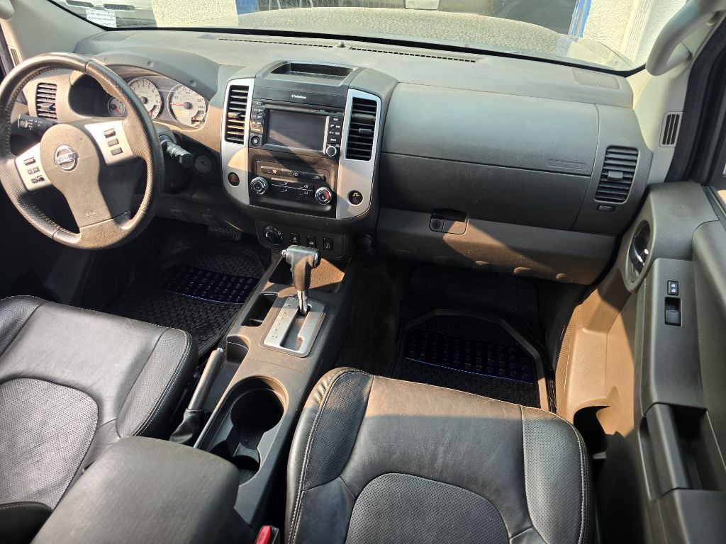 2013 Nissan Xterra Image 14