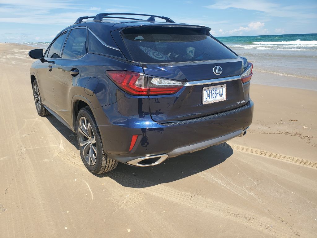 2017 Lexus RX Image 4