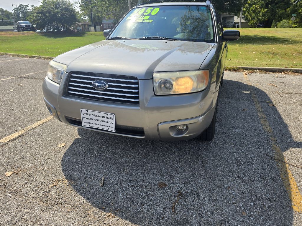 2006 Subaru Forester Image 2
