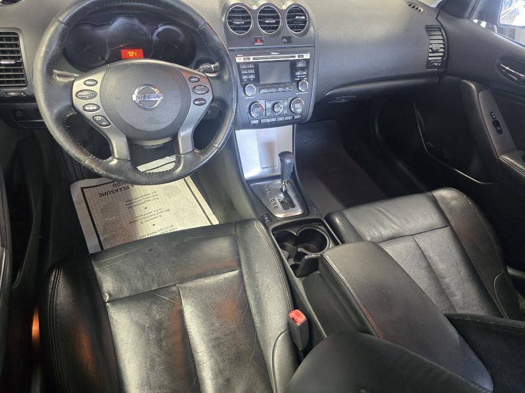 2011 Nissan Altima Image 15