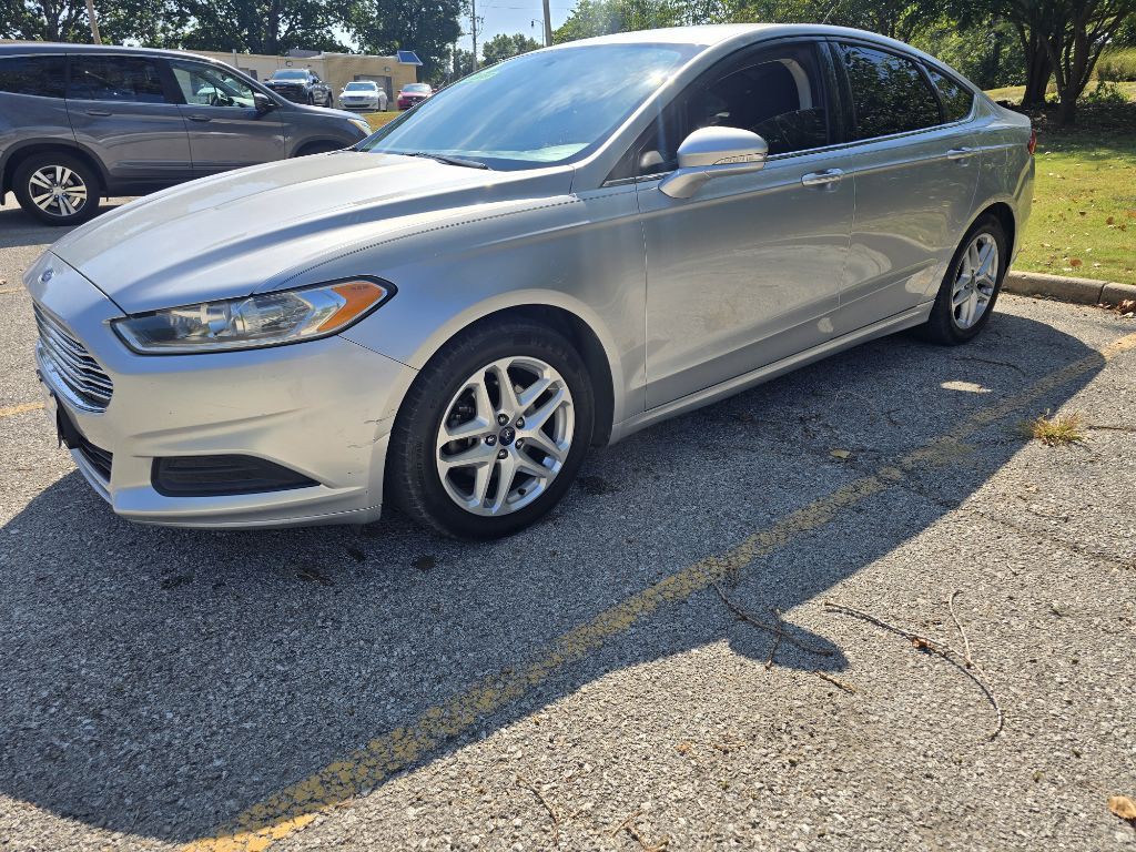 2016 Ford Fusion Image 4