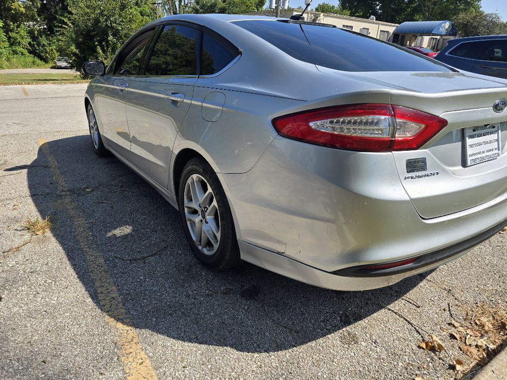 2016 Ford Fusion Image 8