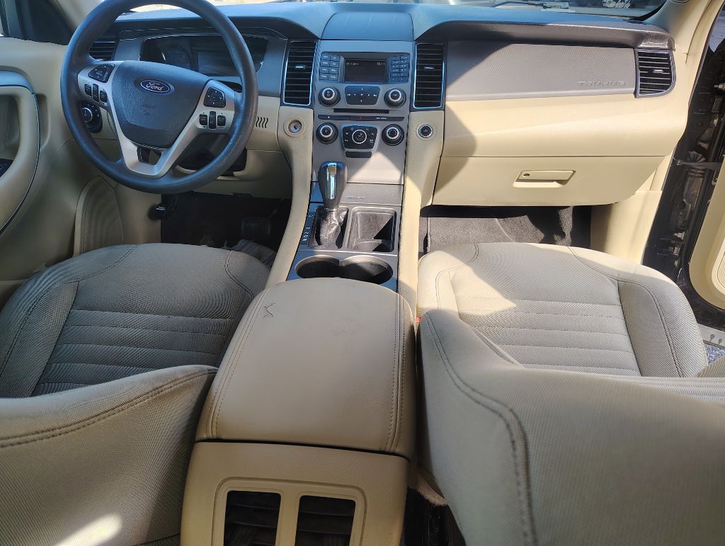 2018 Ford Taurus Image 16