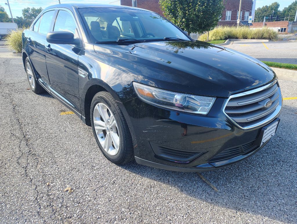 2018 Ford Taurus Image 3
