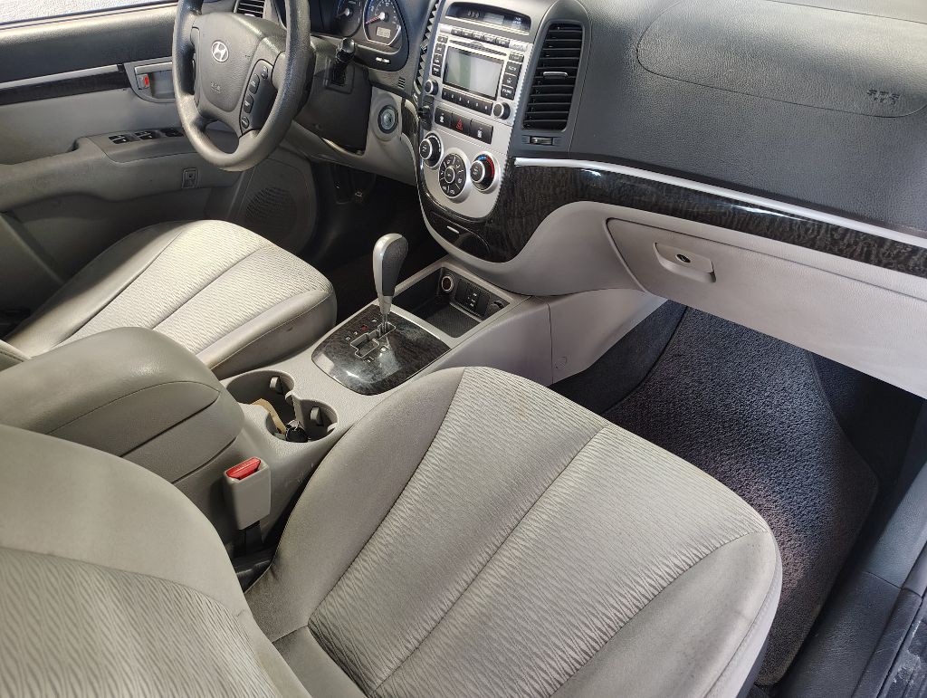 2009 Hyundai Santa Fe Image 17