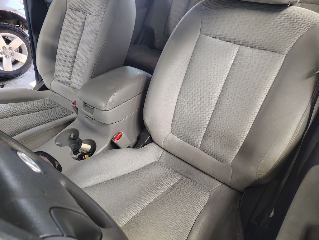 2009 Hyundai Santa Fe Image 16