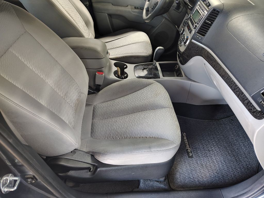 2009 Hyundai Santa Fe Image 17
