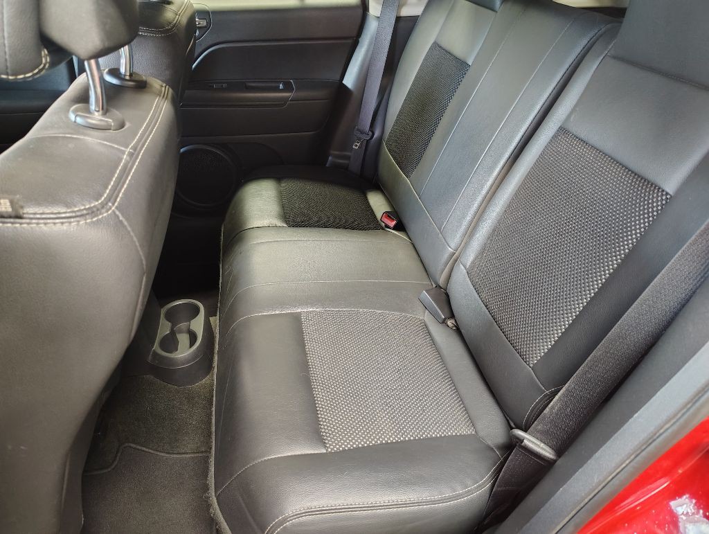 2017 Jeep Compass Image 13