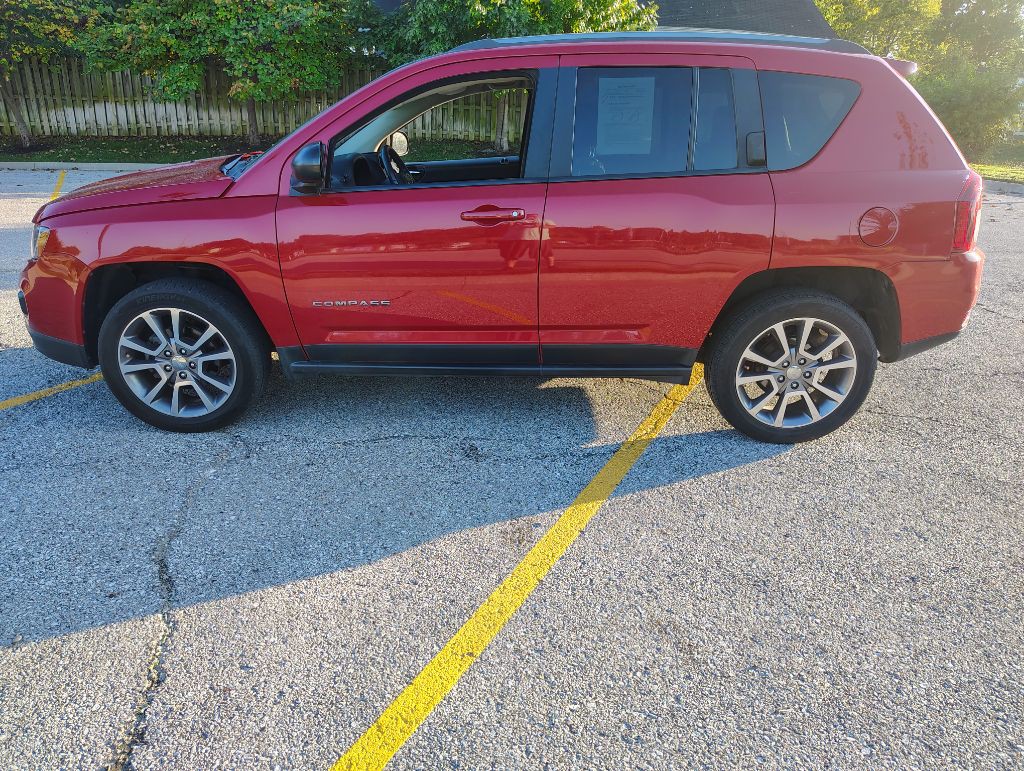 2017 Jeep Compass Image 2