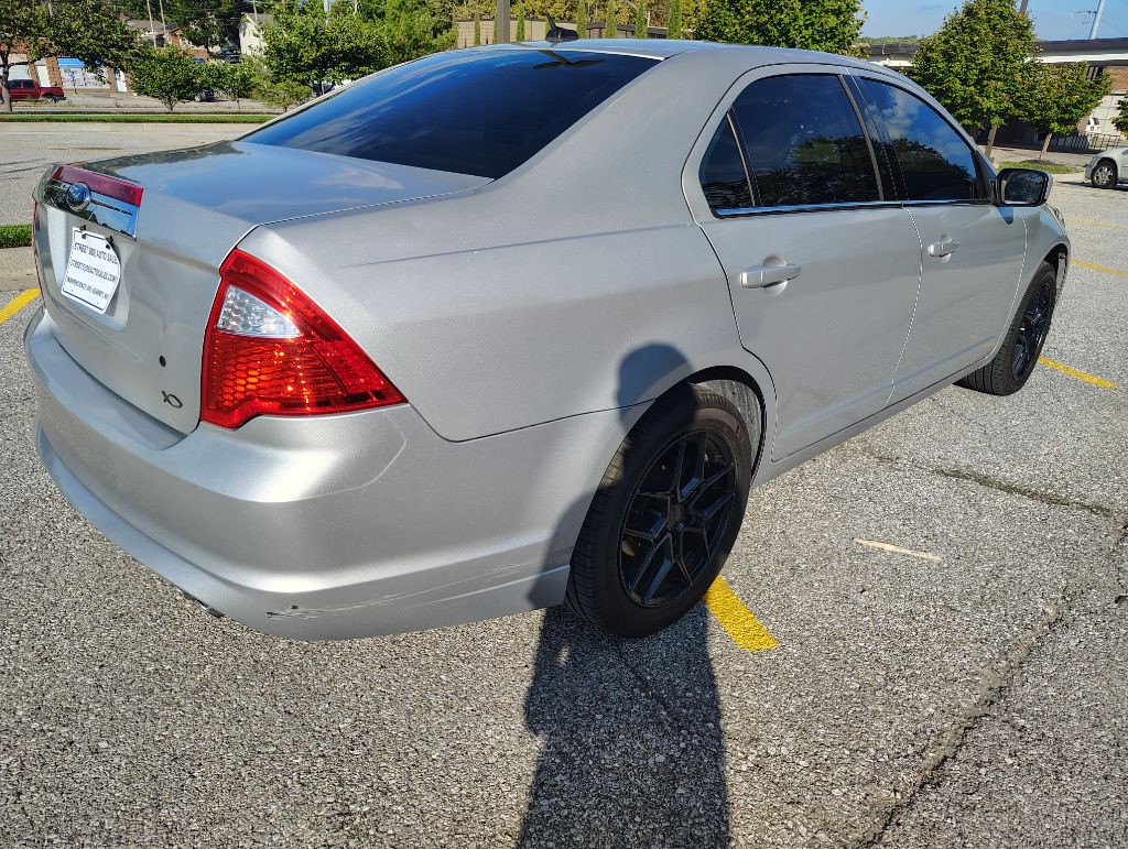 2010 Ford Fusion Image 3
