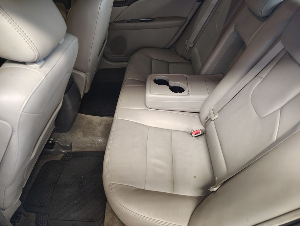2010 Ford Fusion Image 20