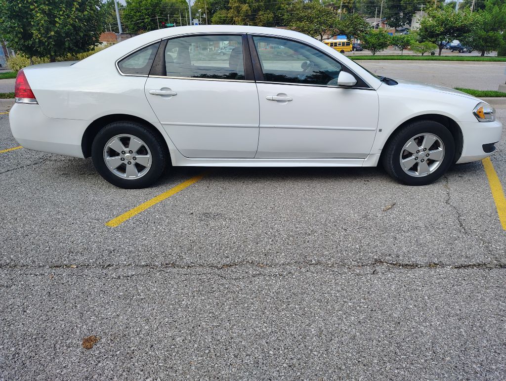 2010 Chevrolet Impala Image 6