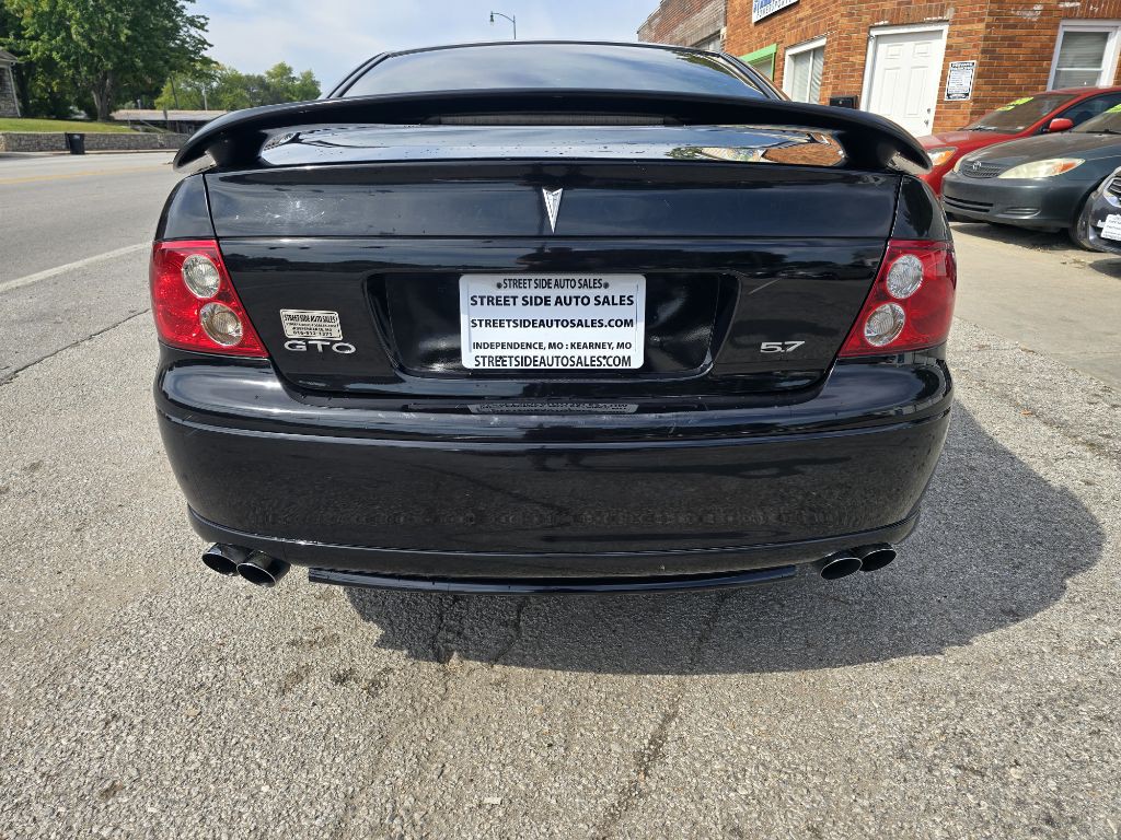 2004 Pontiac GTO Image 5