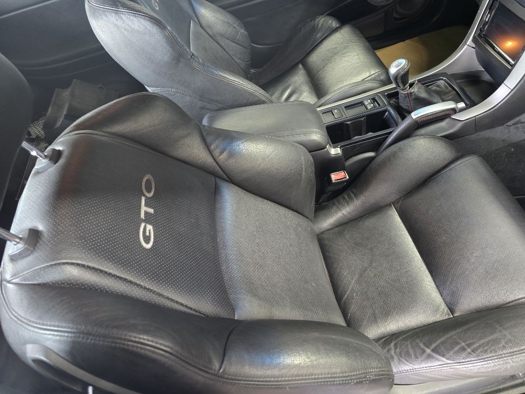 2004 Pontiac GTO Image 17