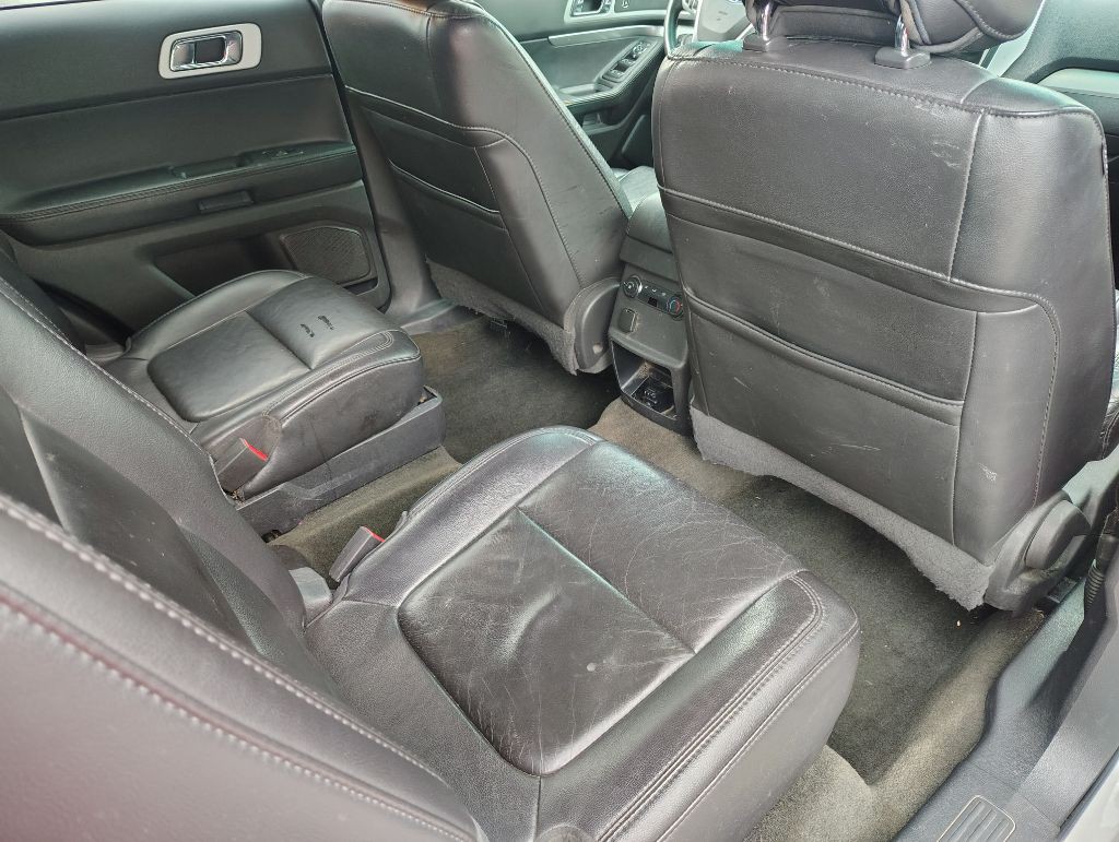 2013 Ford Explorer Image 13