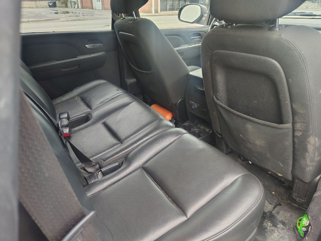 2010 Chevrolet Tahoe Image 12