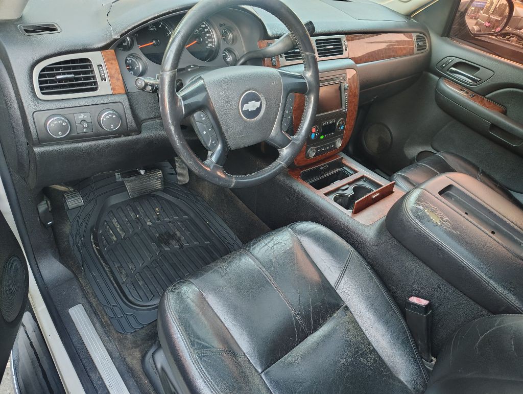 2008 Chevrolet Tahoe Image 14