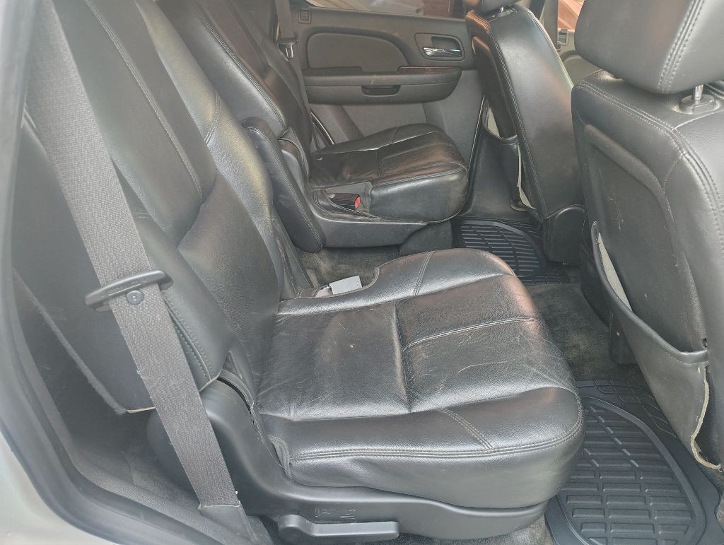 2008 Chevrolet Tahoe Image 19