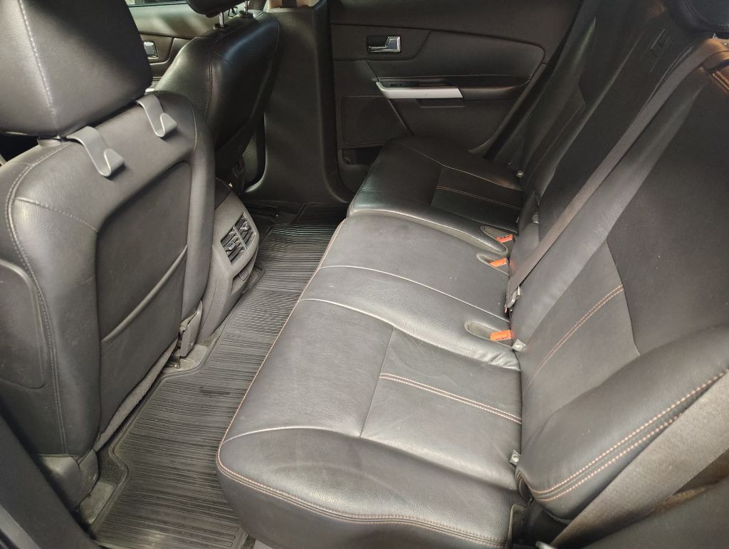 2013 Ford Edge Image 16