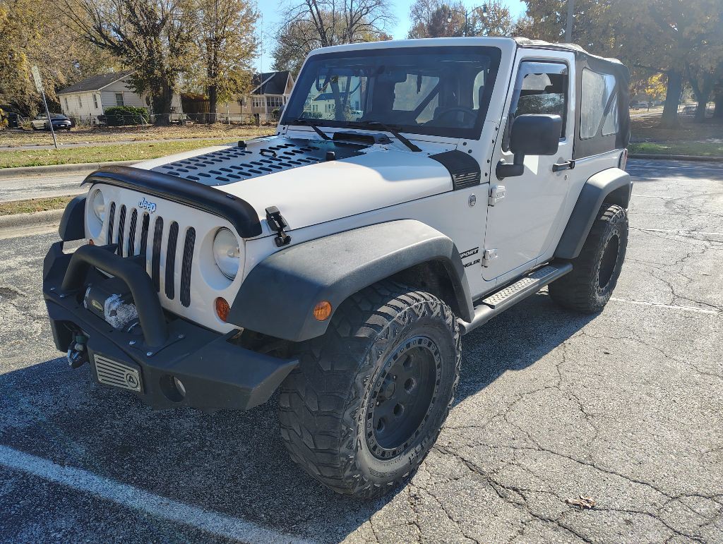 2010 Jeep Wrangler Image 1