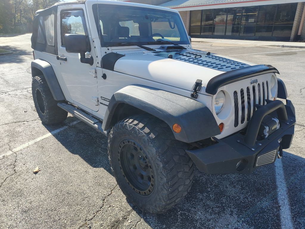 2010 Jeep Wrangler Image 2