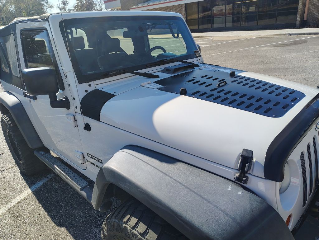 2010 Jeep Wrangler Image 23