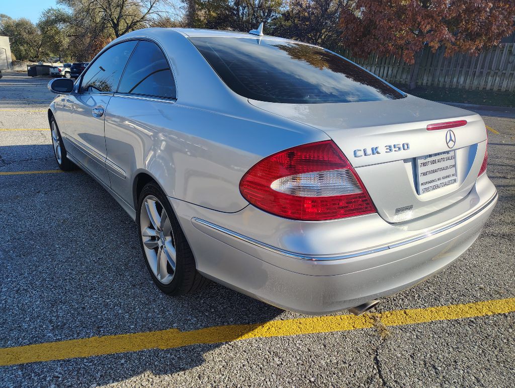 2008 Mercedes-Benz CLK-Class Image 19