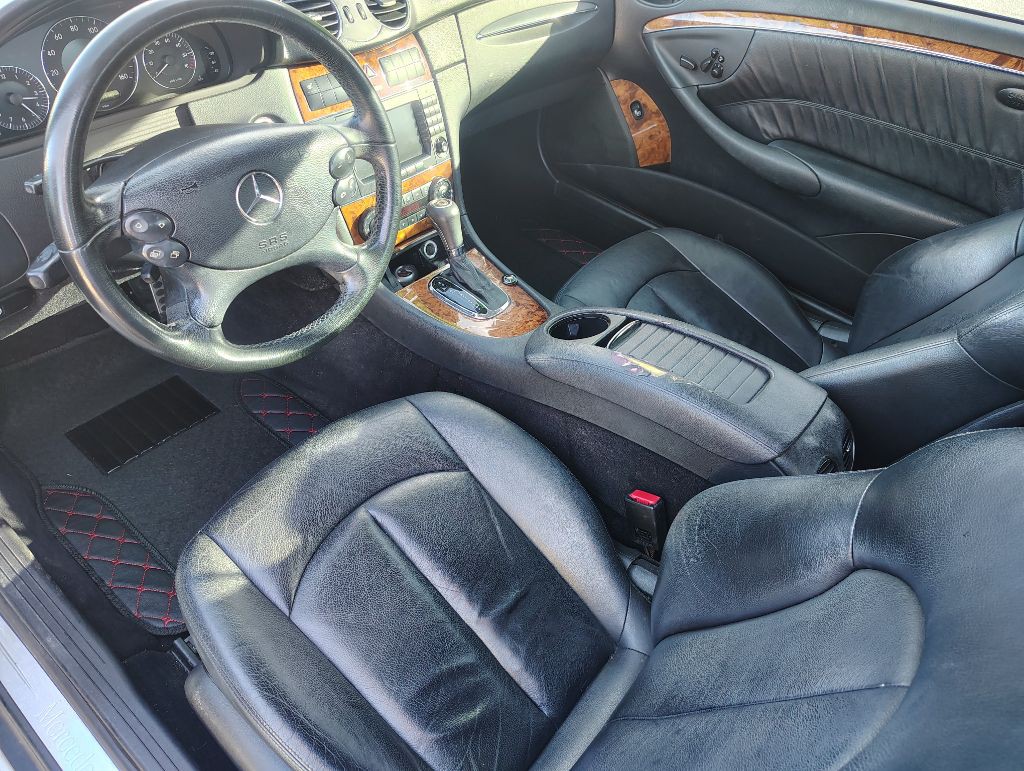 2008 Mercedes-Benz CLK-Class Image 23