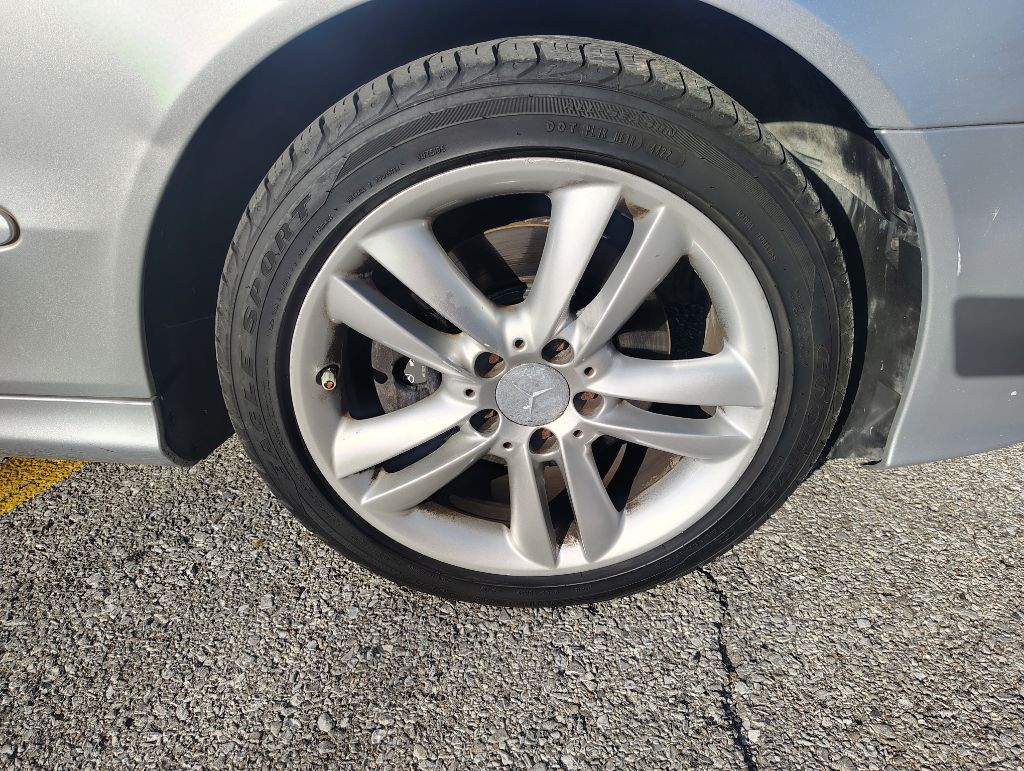 2008 Mercedes-Benz CLK-Class Image 27