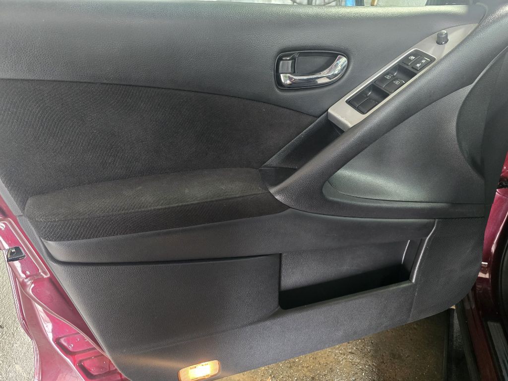 2011 Nissan Murano Image 12