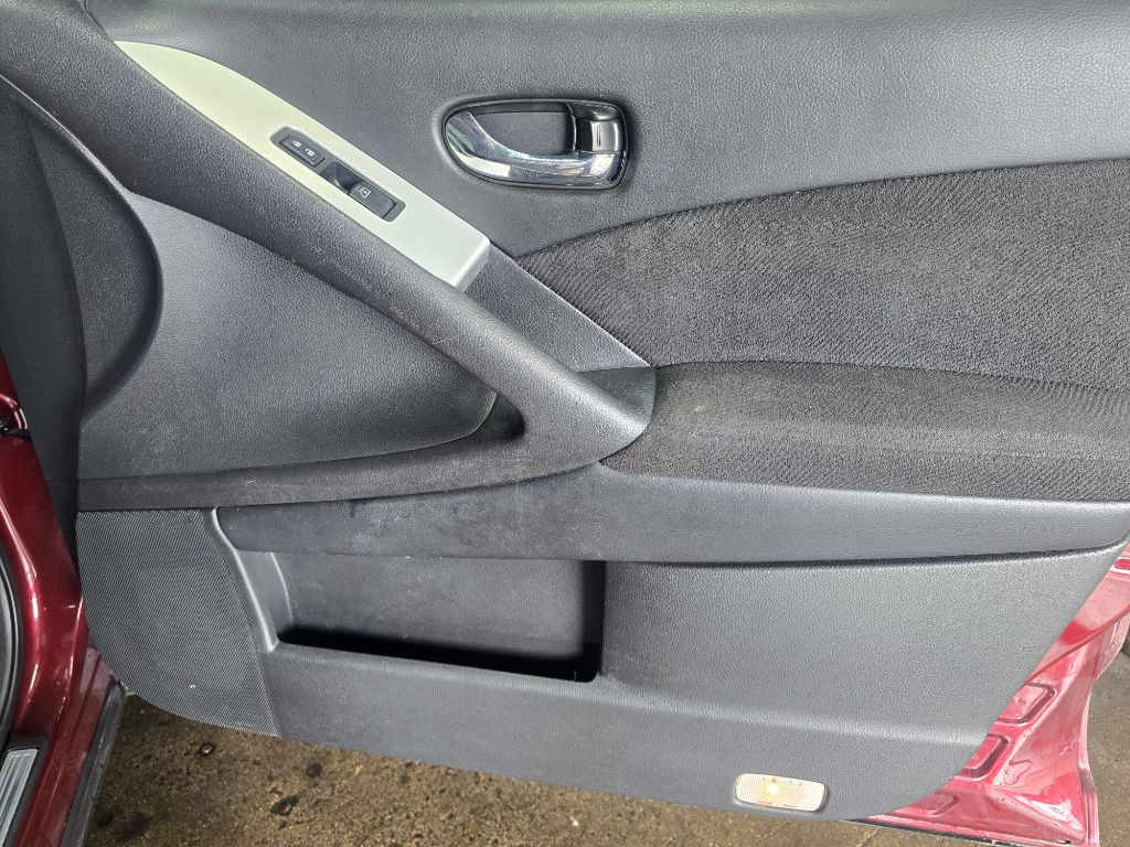 2011 Nissan Murano Image 22