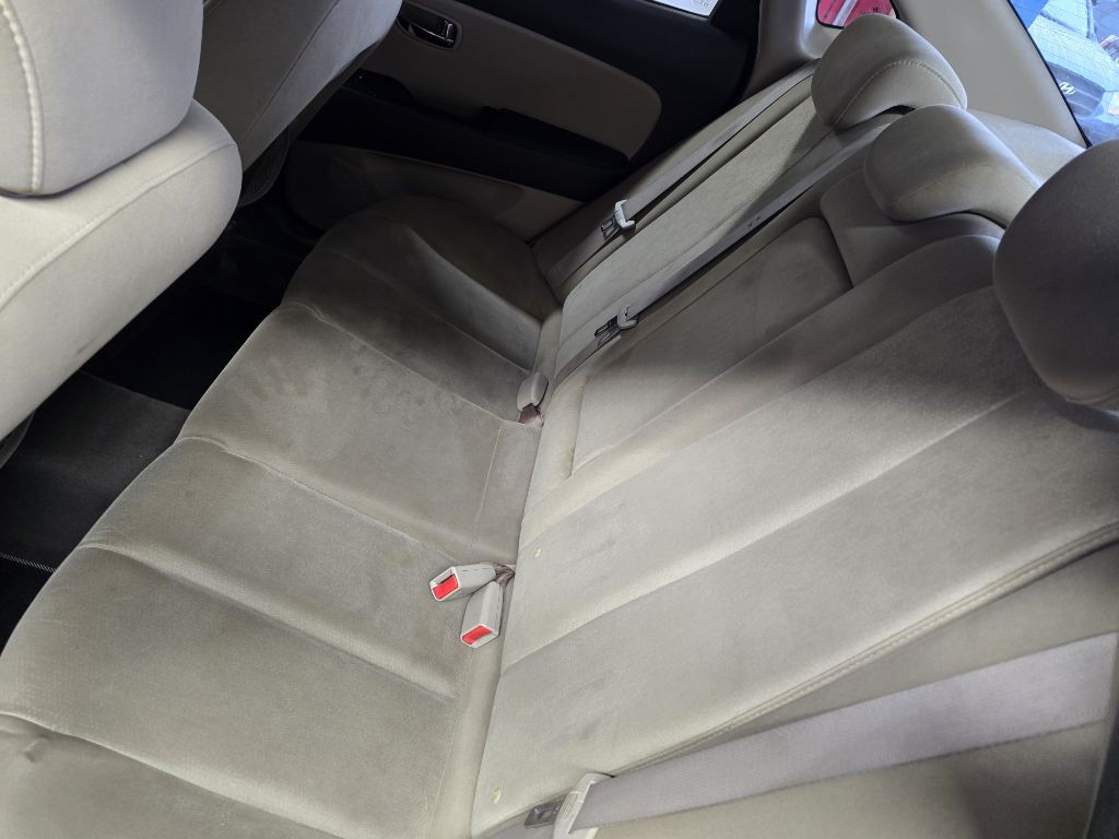 2010 Hyundai Elantra Image 13