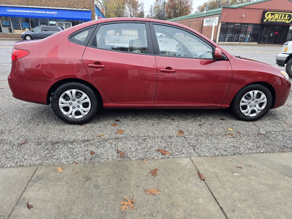 2010 Hyundai Elantra Image 3