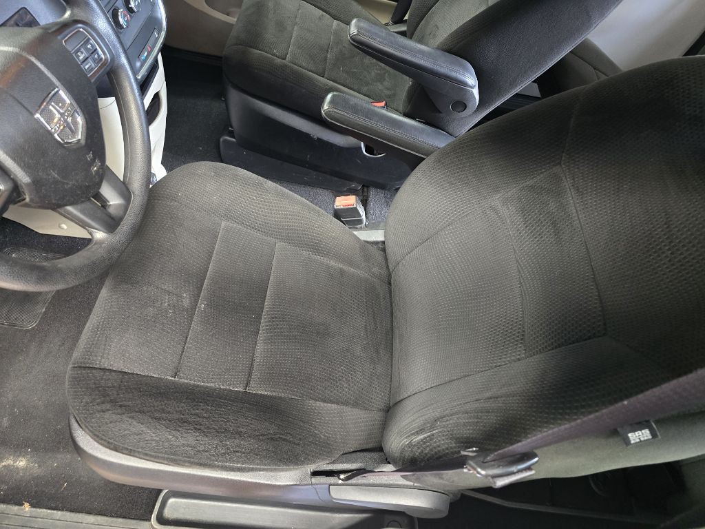2012 Dodge Grand Caravan Image 26