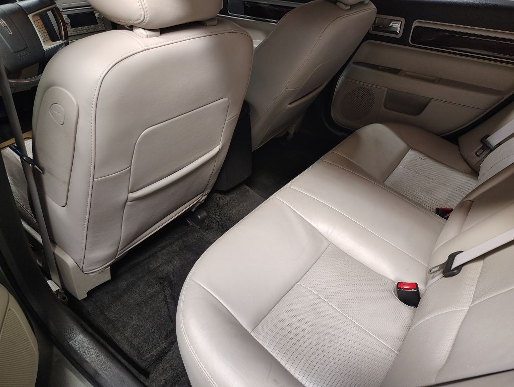2009 Lincoln MKZ Image 16