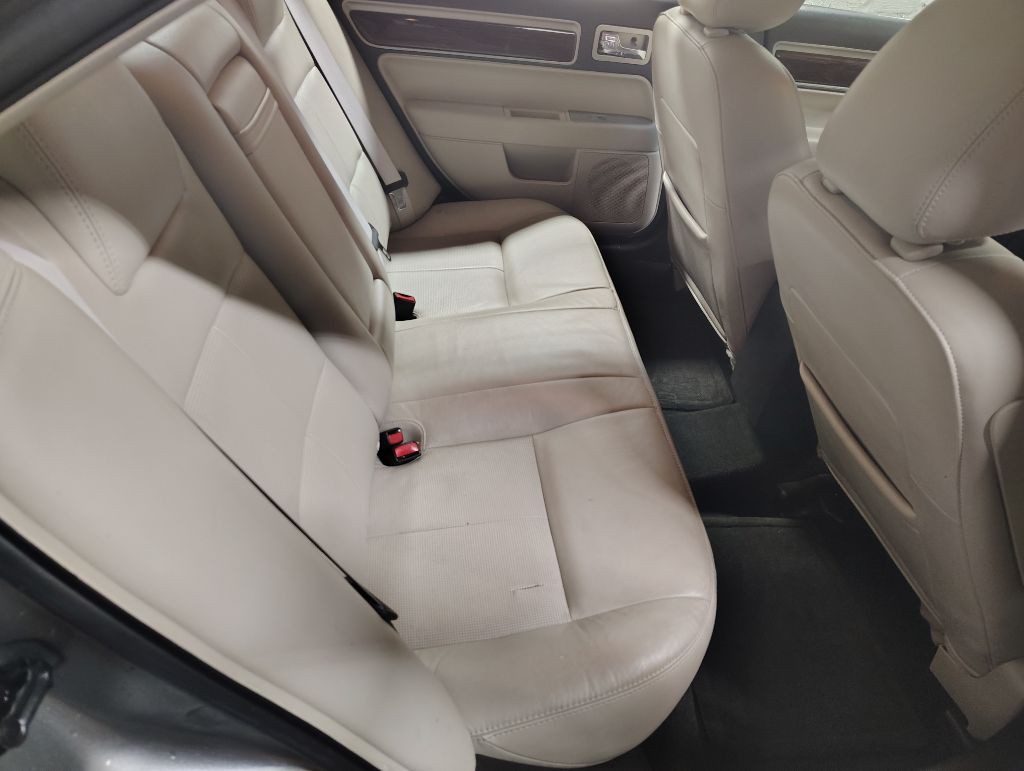 2009 Lincoln MKZ Image 18