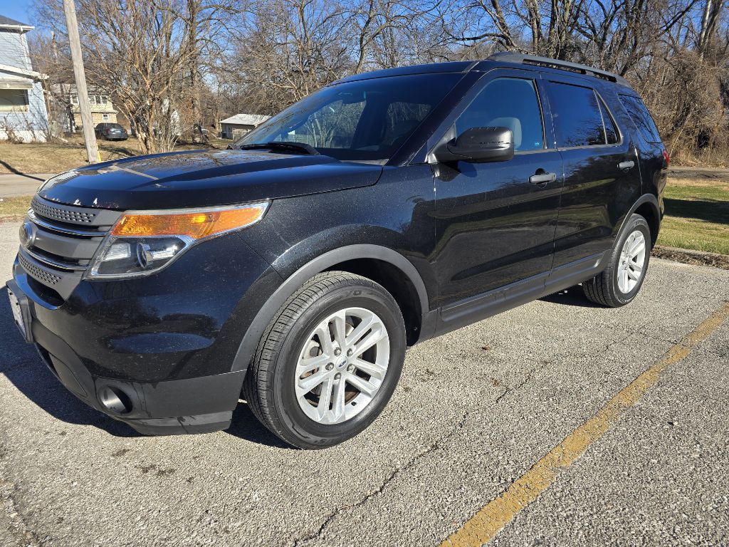 2015 Ford Explorer Image 1