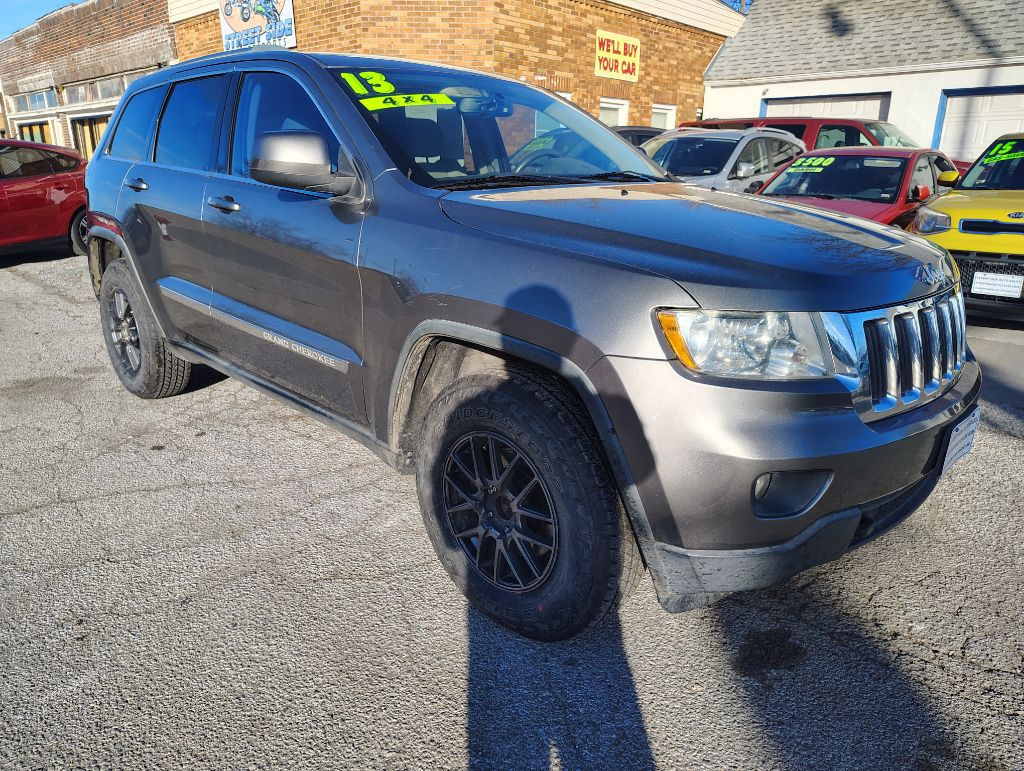 2013 Jeep Grand Cherokee Image 2